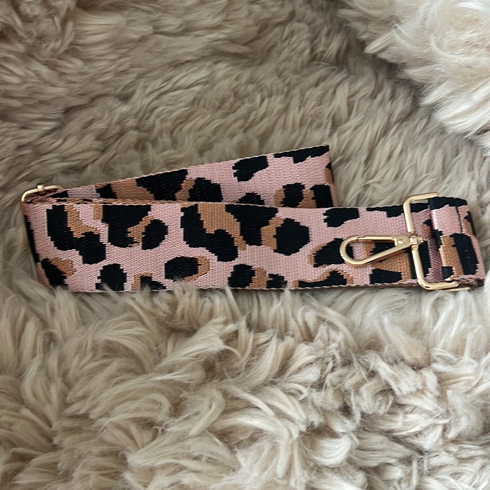 Crossbody Strap Leopard Print